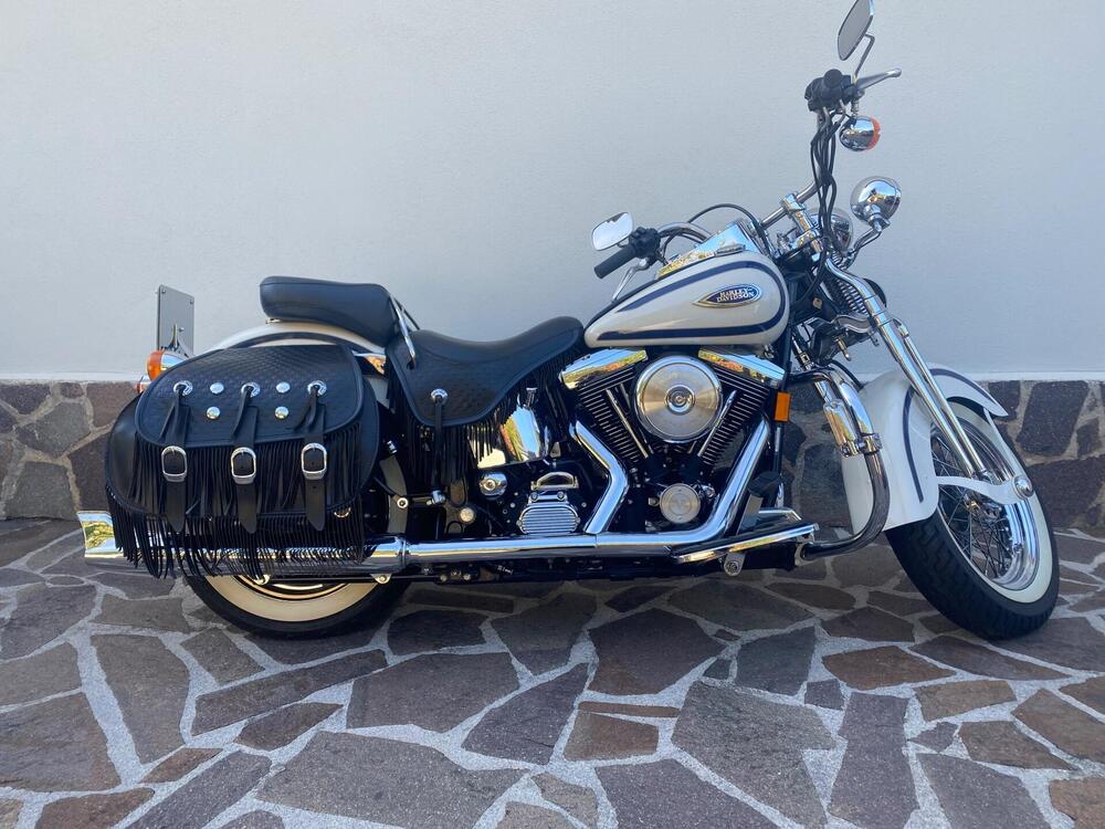 Harley-Davidson 1340 Heritage Springer (1997 - 99) - FLSTS (2)