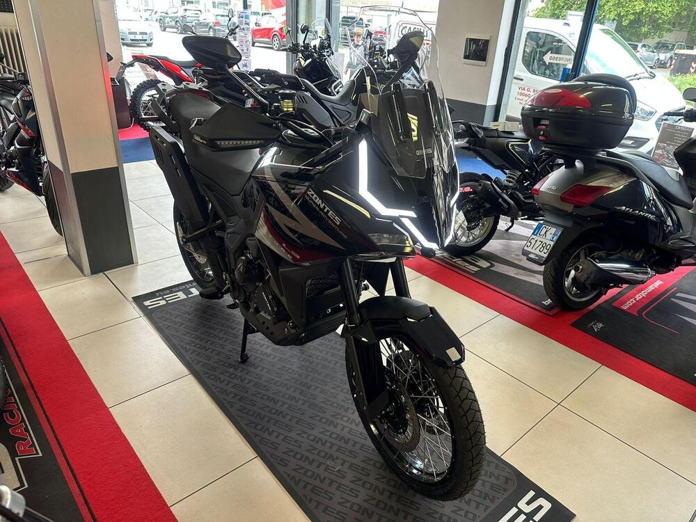 Zontes ZT703-F (2025 - 26) (3)