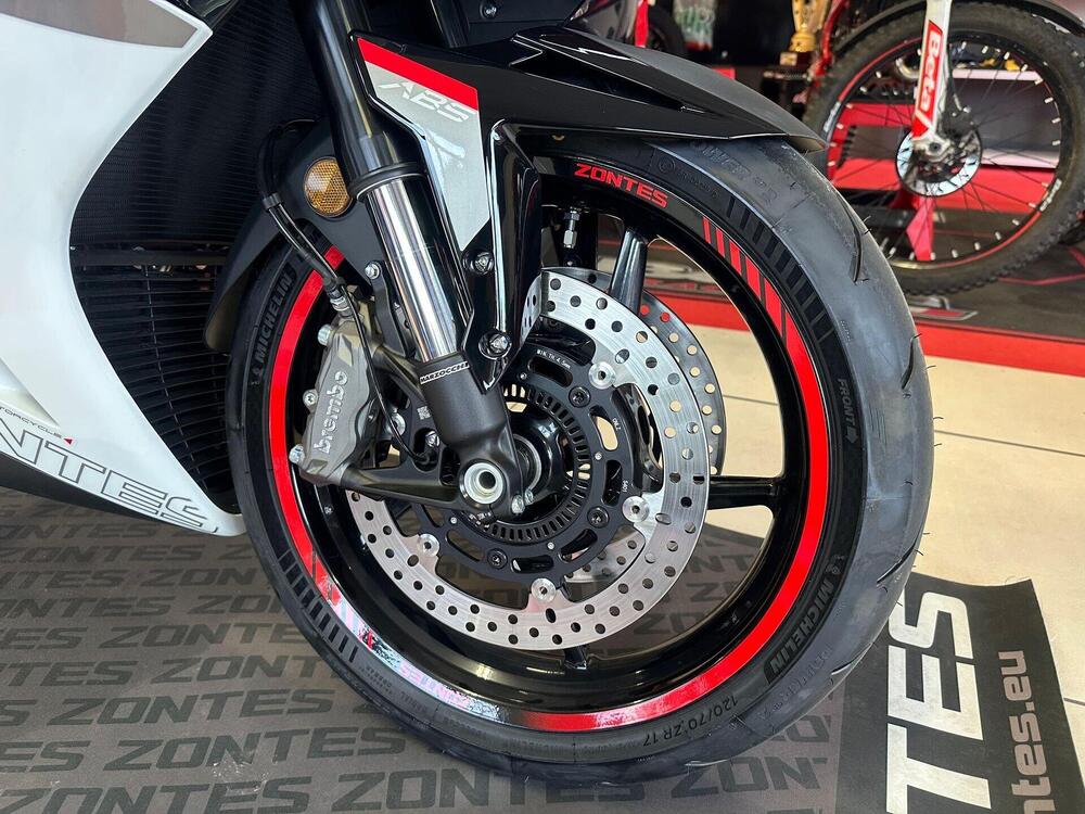 Zontes ZT703-RR (2025 - 26) (14)