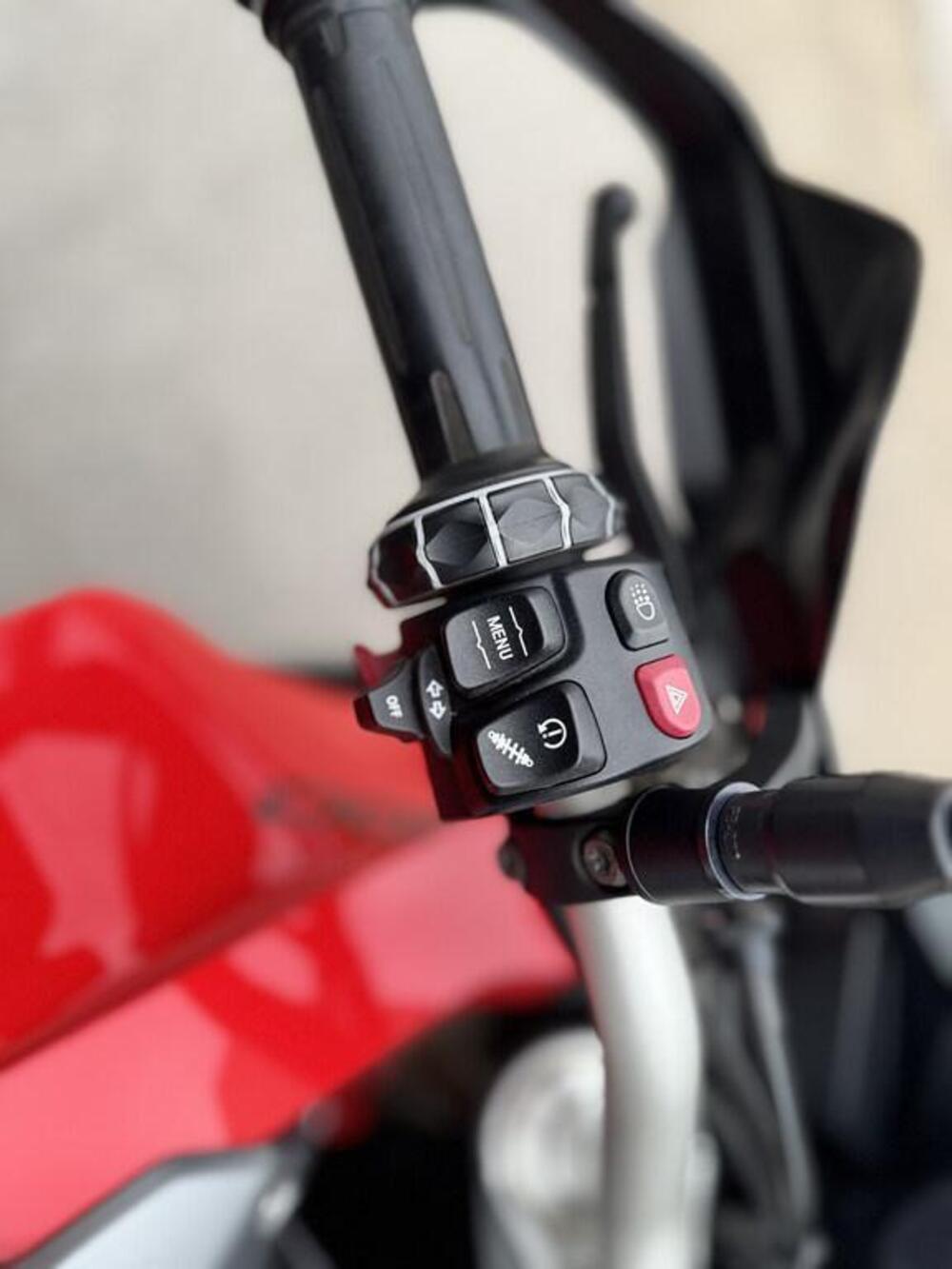 Bmw F 900 XR (2020 - 24) (6)