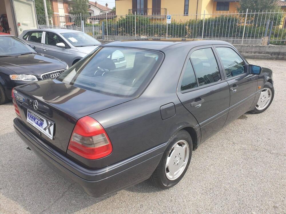 Mercedes-Benz Classe C usata a Torino (2)
