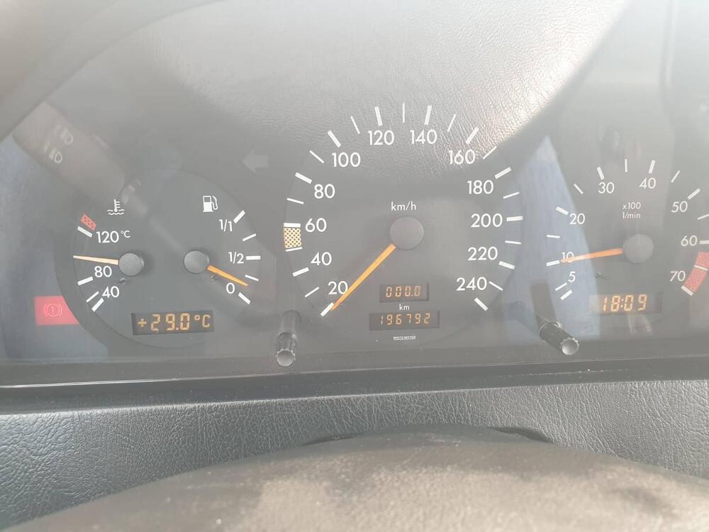 Mercedes-Benz Classe C usata a Torino (14)