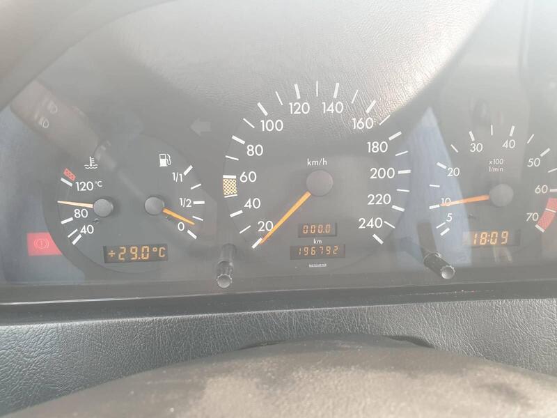 Mercedes-Benz Classe C usata a Torino (14)