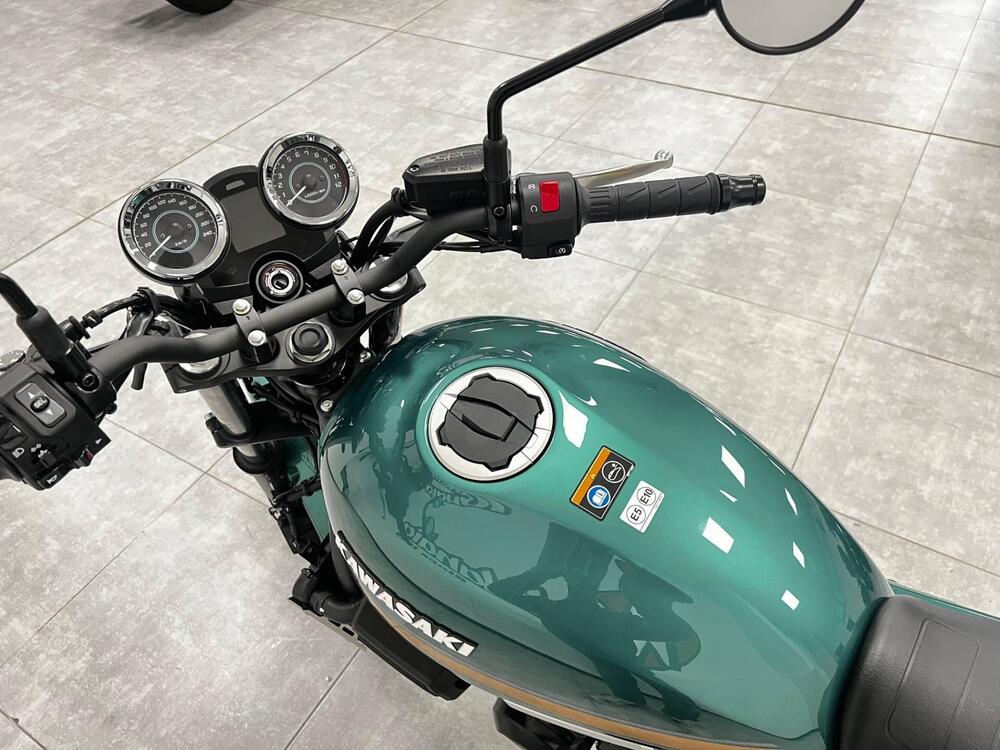 Kawasaki Z 650 RS (2025 - 26) (3)