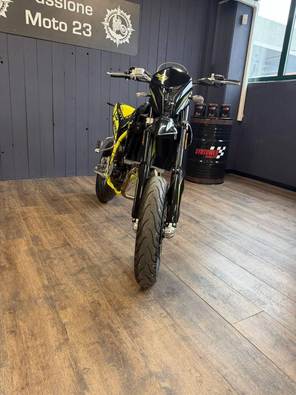 Swm SM 125 R (2025 - 26) (5)