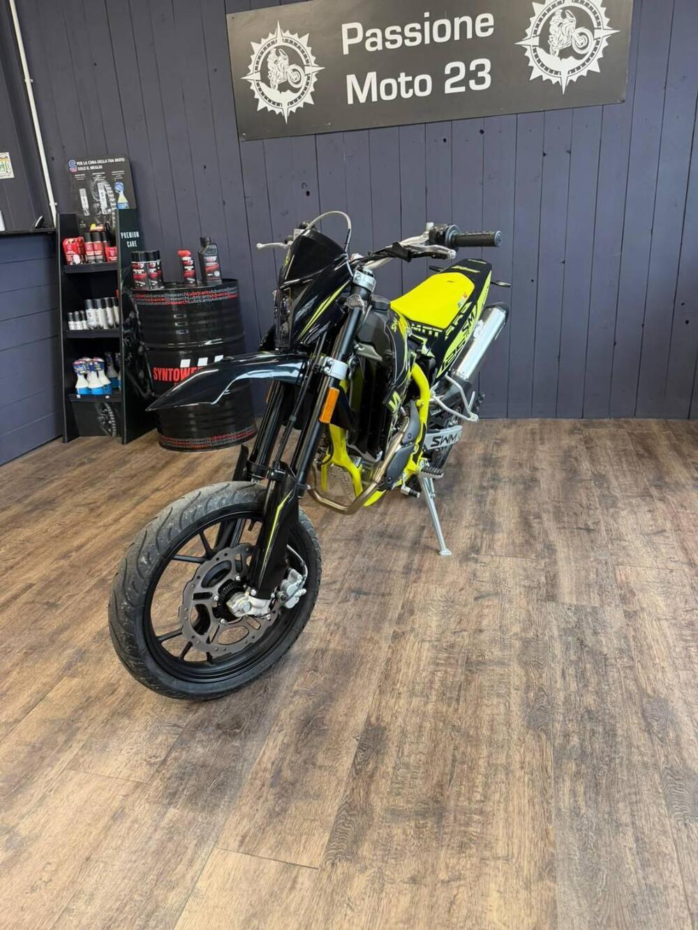 Swm SM 125 R (2025 - 26) (4)