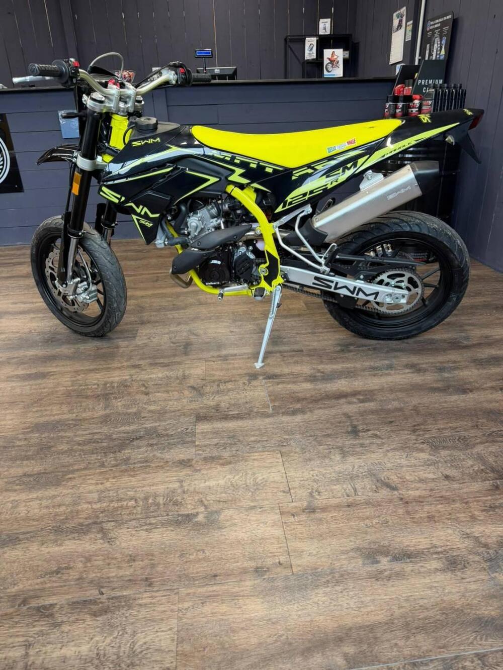 Swm SM 125 R (2025 - 26) (2)