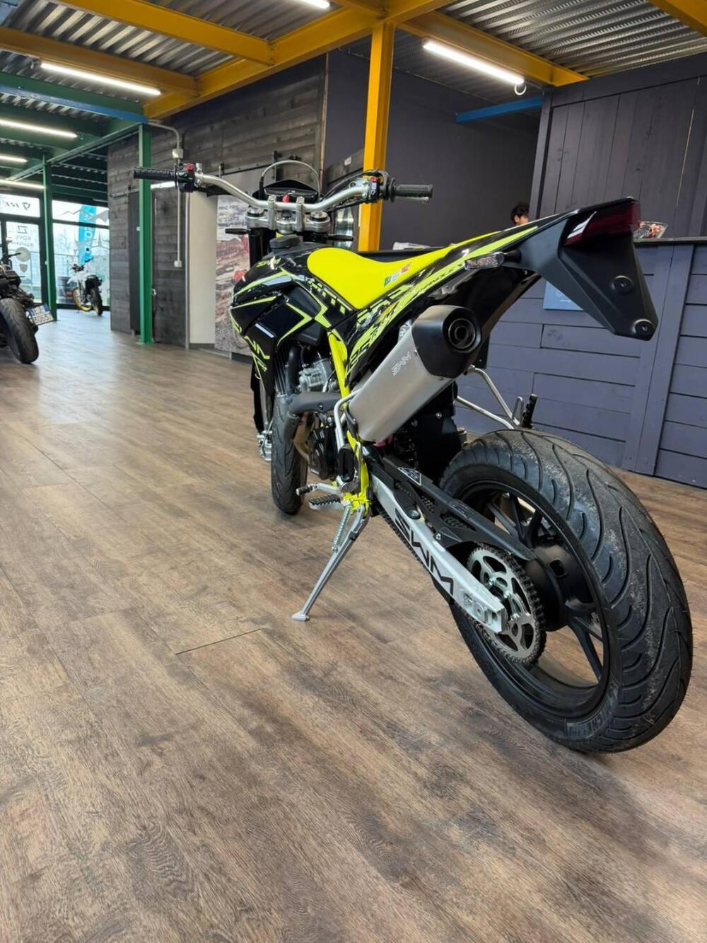 Swm SM 125 R (2025 - 26) (6)