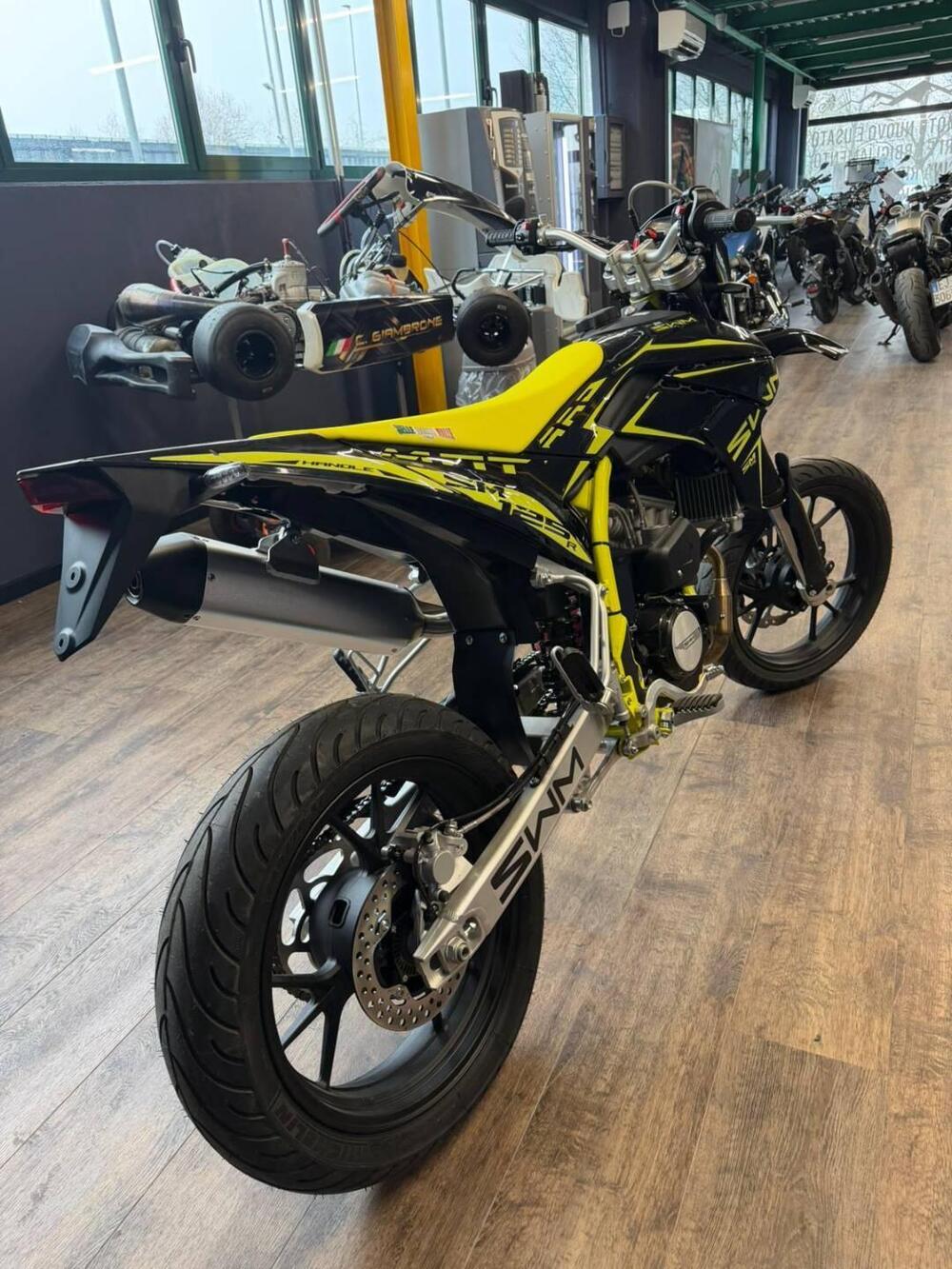 Swm SM 125 R (2025 - 26) (7)