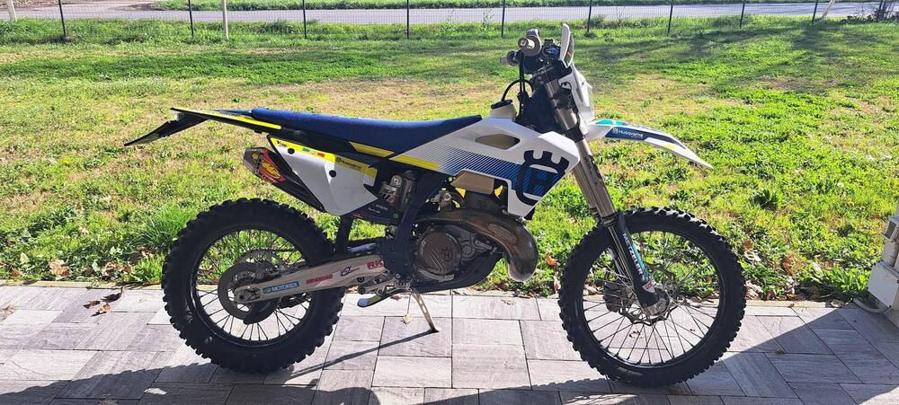 Husqvarna TC 250 (2024) (2)