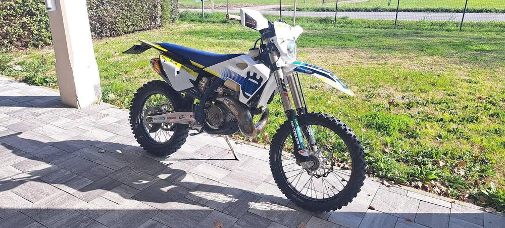 Husqvarna TC 250 (2024) (4)