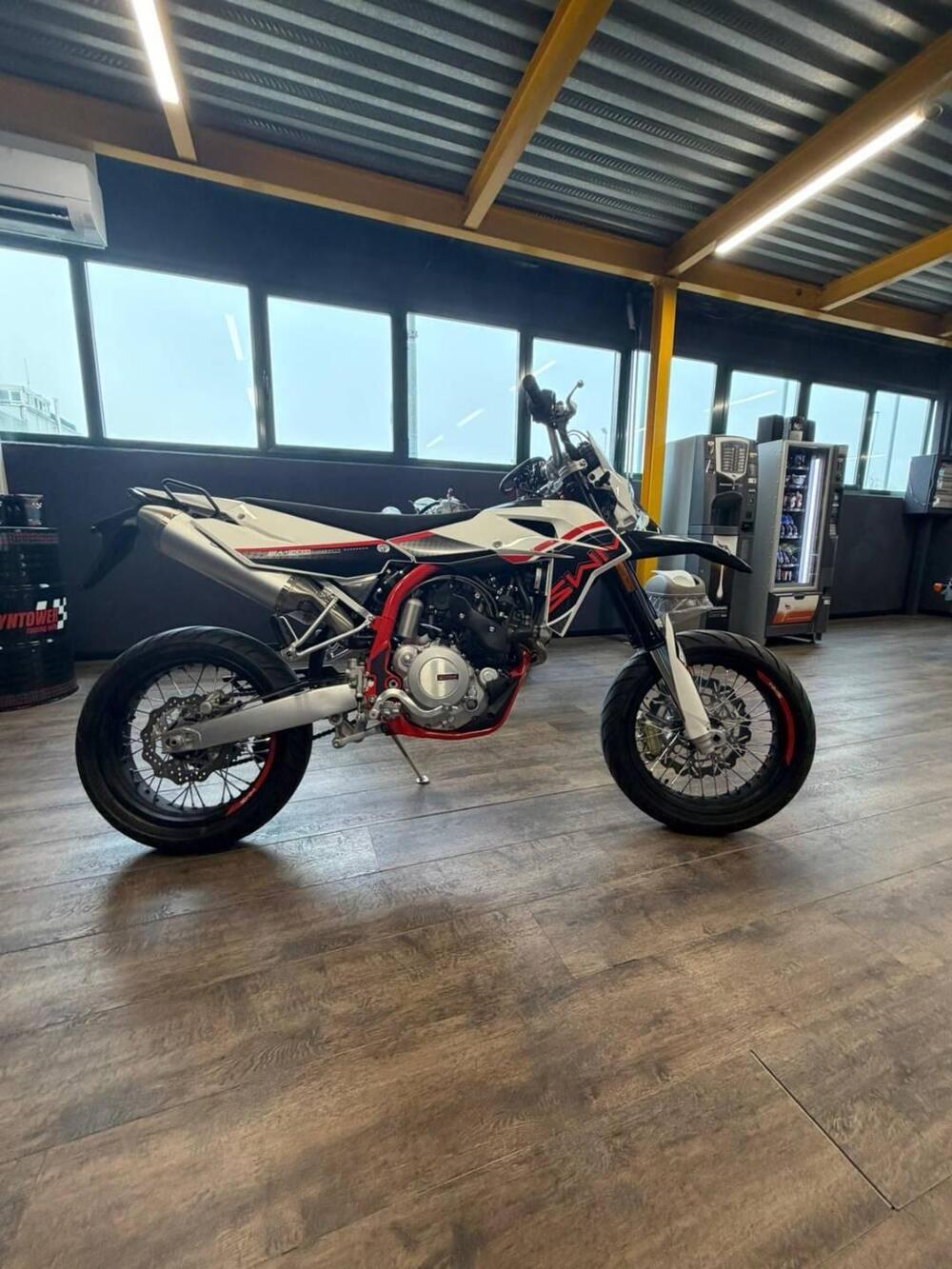 Swm SM 500 R (2025 - 26)