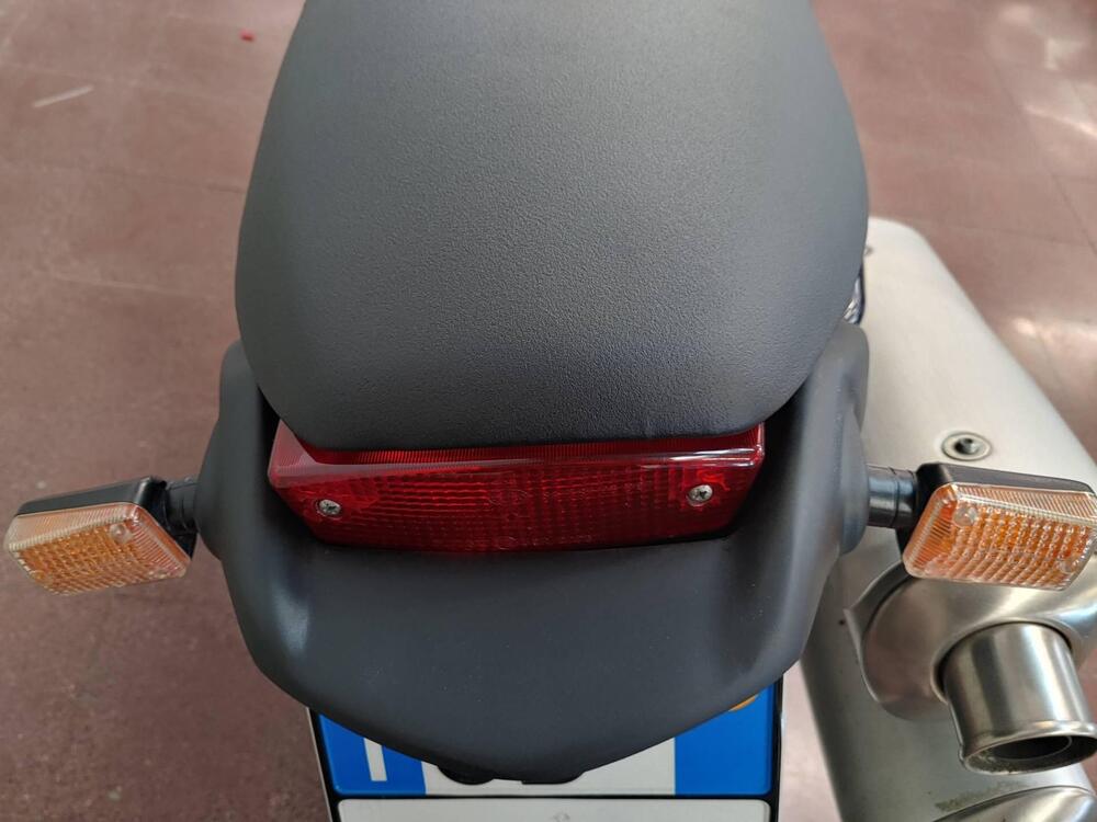 Ducati Monster S4R (2003 - 05) (9)