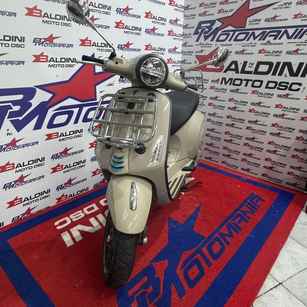 Vespa Primavera 150 (2024 - 25) (2)