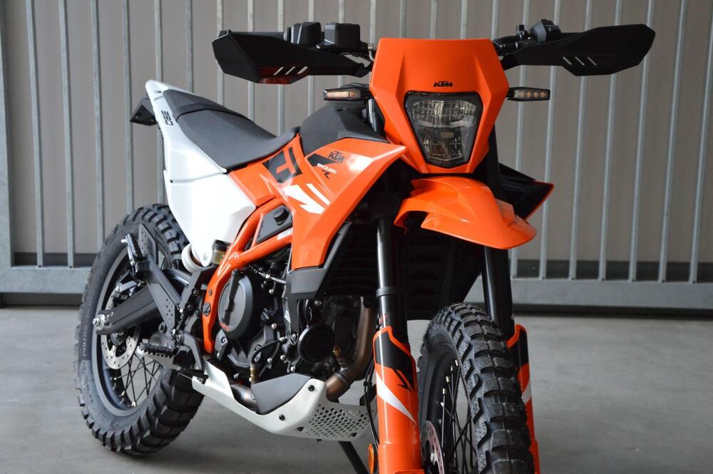 KTM 390 Enduro R (2025 - 26) (2)