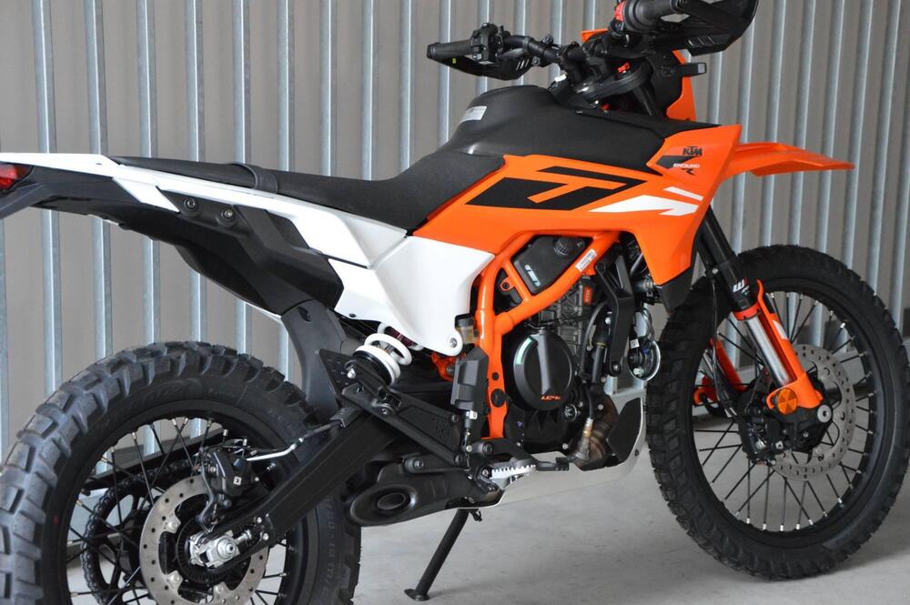 KTM 390 Enduro R (2025 - 26) (6)