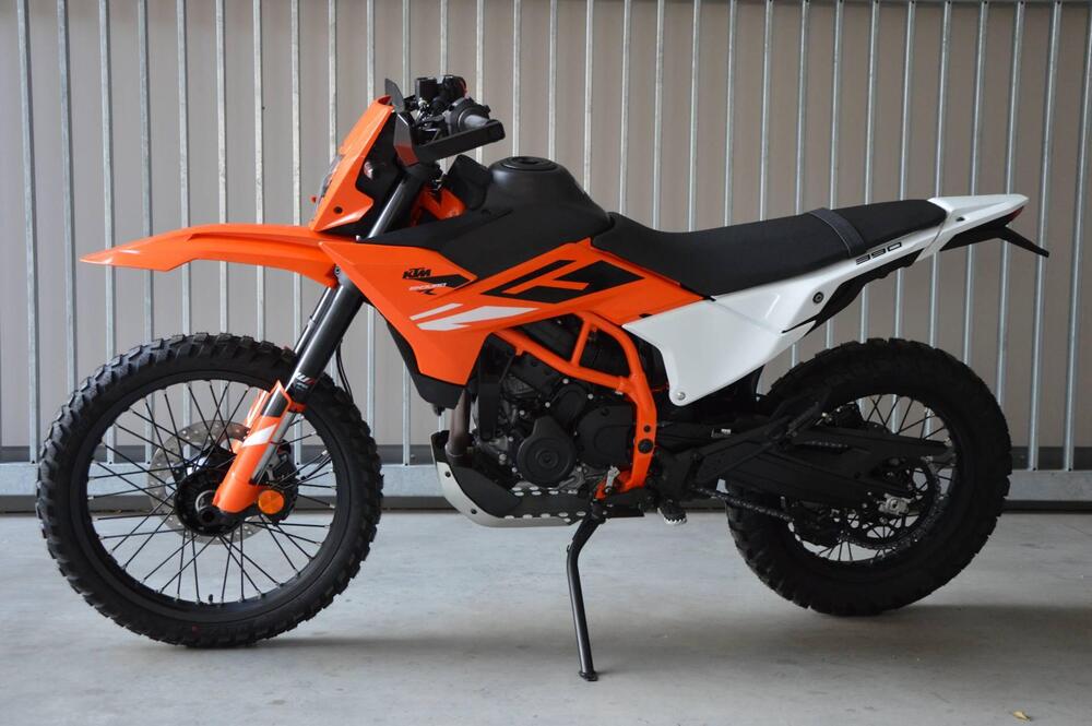 KTM 390 Enduro R (2025 - 26) (7)
