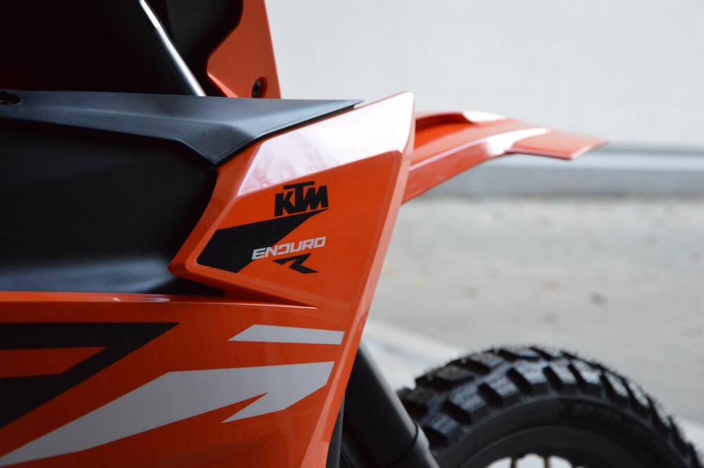 KTM 390 Enduro R (2025 - 26) (12)