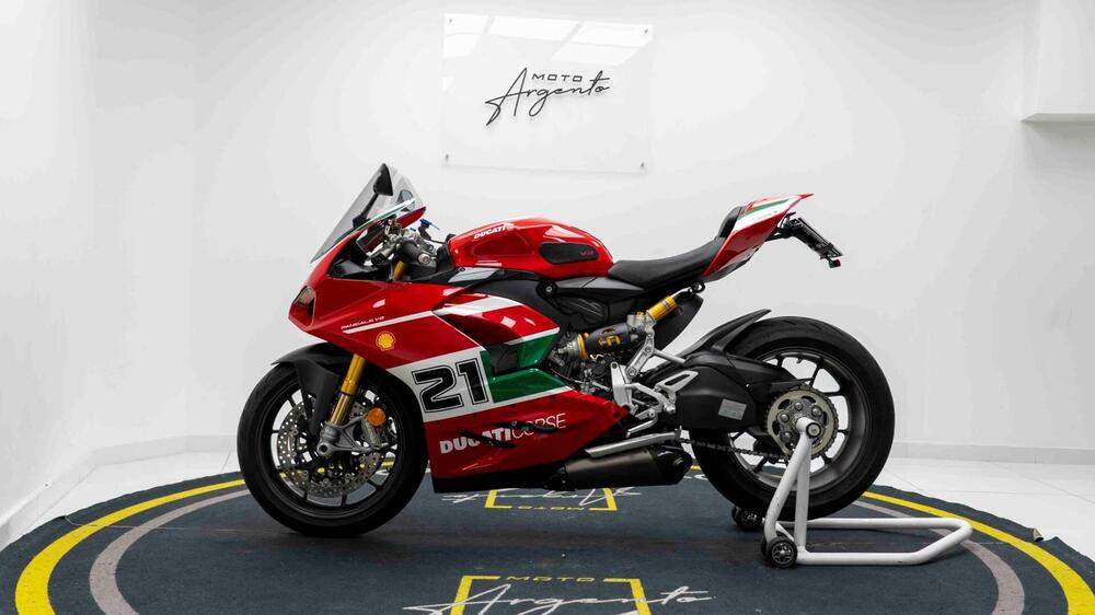 Ducati Panigale V2 Bayliss 1st Championship 20th Anniversary (2021 - 24) (6)