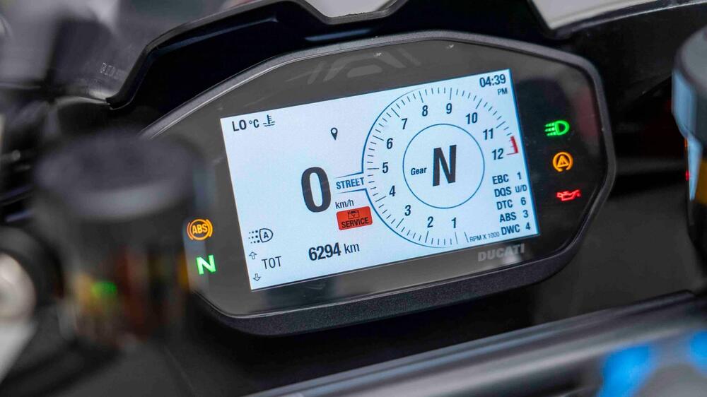 Ducati Panigale V2 Bayliss 1st Championship 20th Anniversary (2021 - 24) (20)