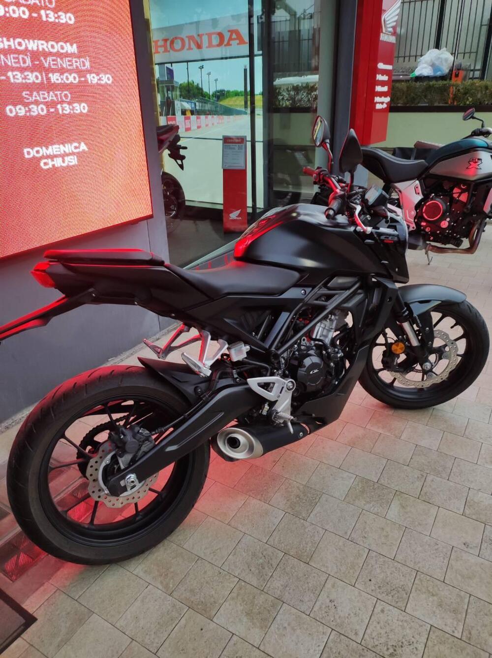 Honda CB 125 R (2021 - 23) (7)