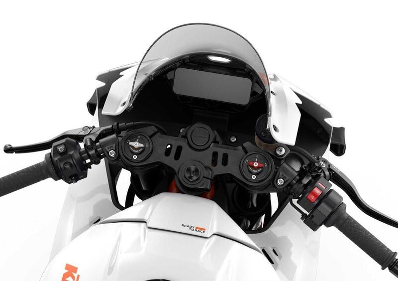 KTM 990 RC R 990 RC R Track (2026) (8)