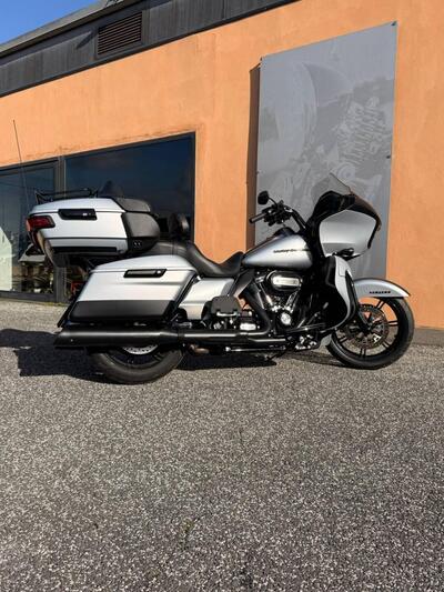 Harley-Davidson 114 Road Glide Limited (2020) - FLTRK usata