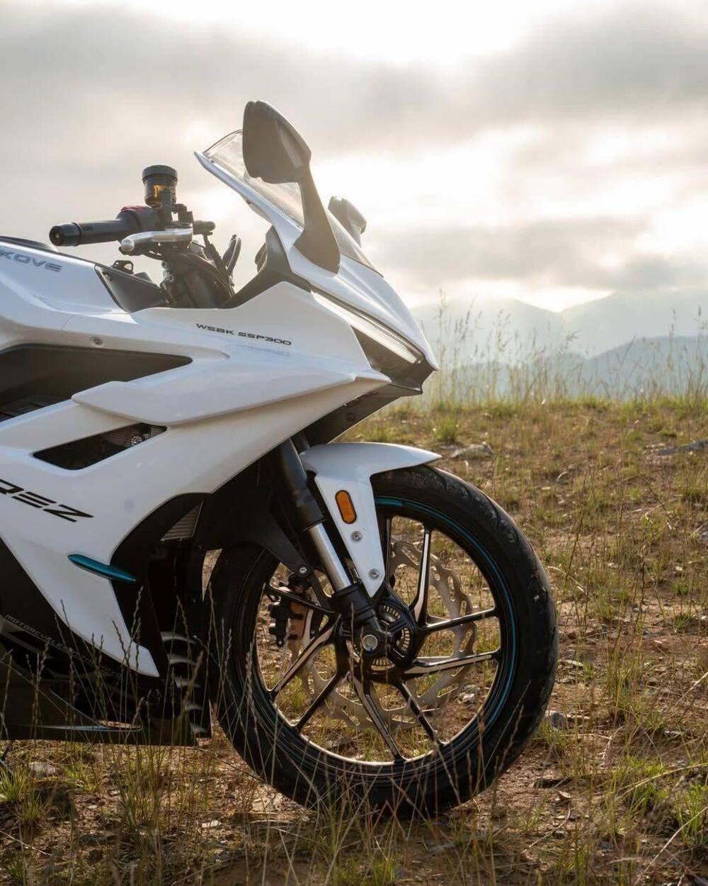 Kove 350RR (2025 - 26) (5)