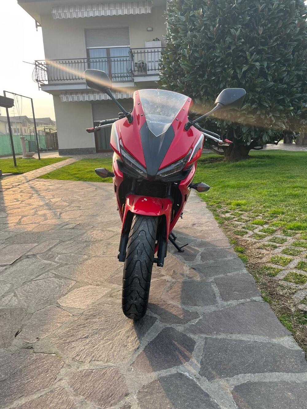Honda CBR 500 R (2019 - 20) (4)