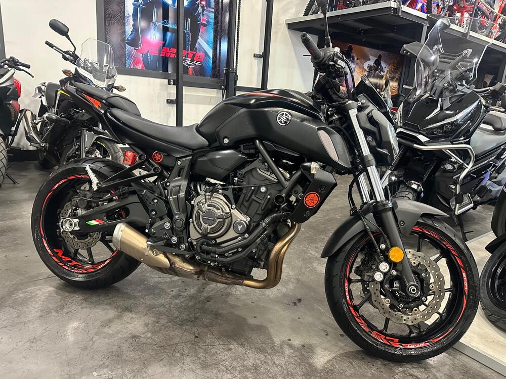 Yamaha MT-07 (2018 - 20) (3)