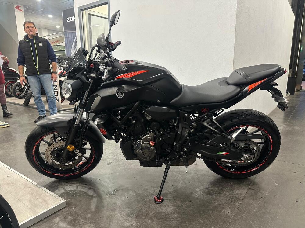 Yamaha MT-07 (2018 - 20) (7)