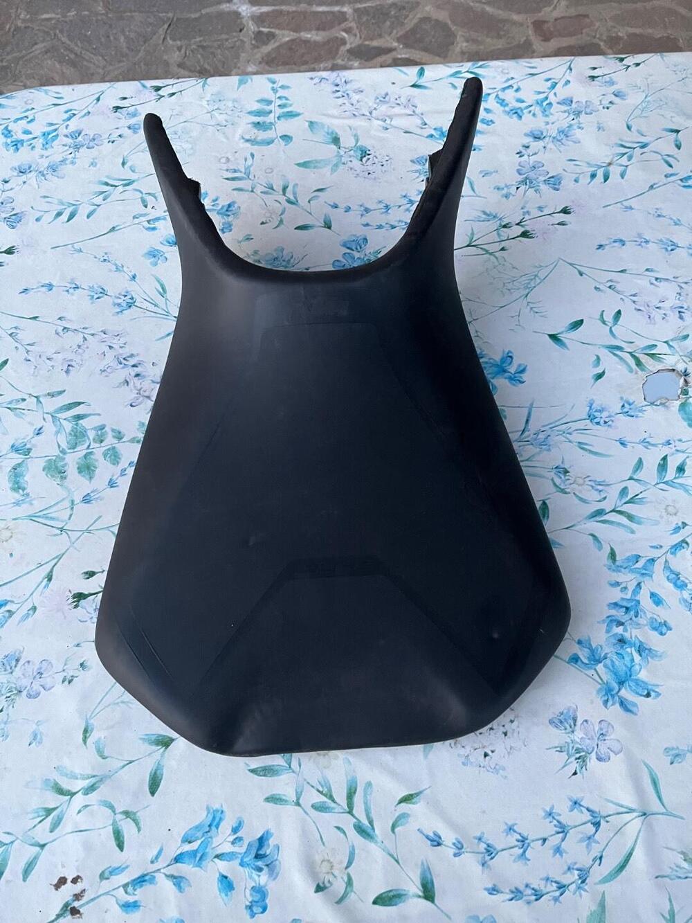 Sella anteriore per Ktm duke 125 anno 2017 (2)