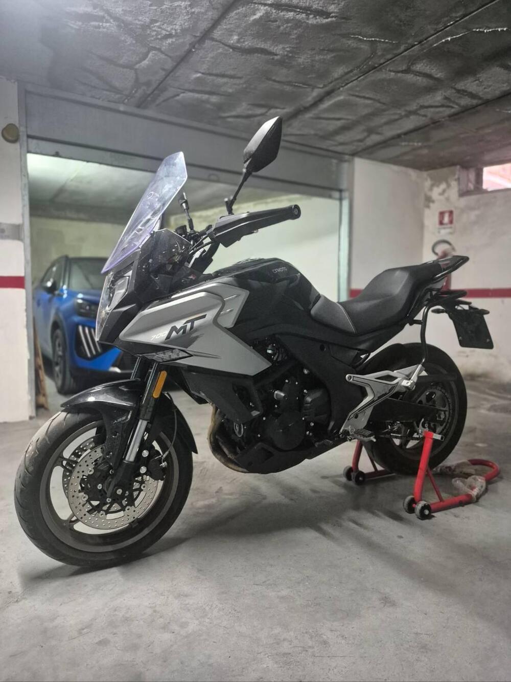 CFMOTO 700MT (2024 - 26) (3)