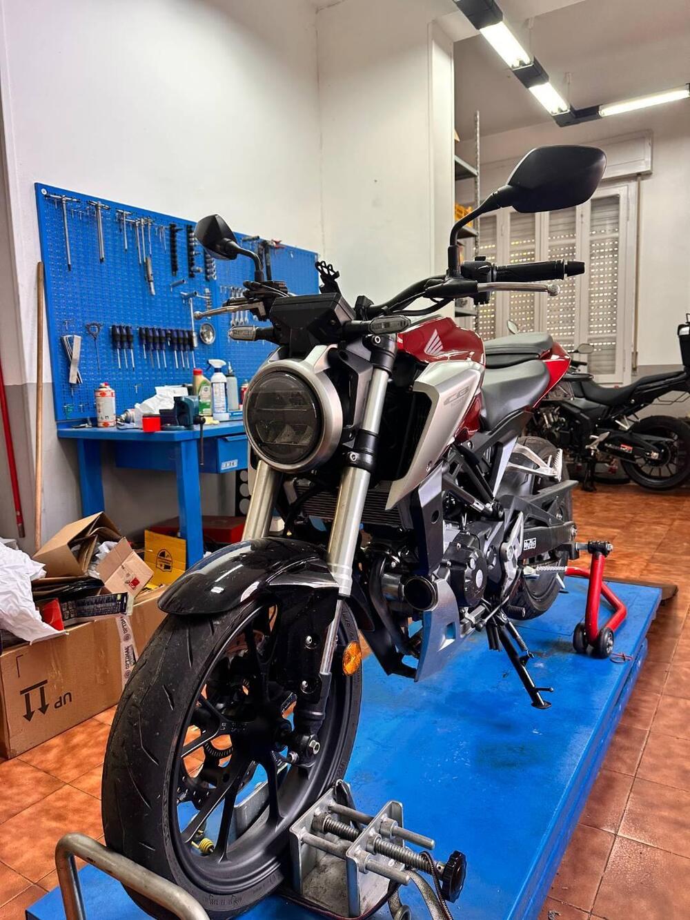 Honda CB 125 R (2018 - 20) (7)