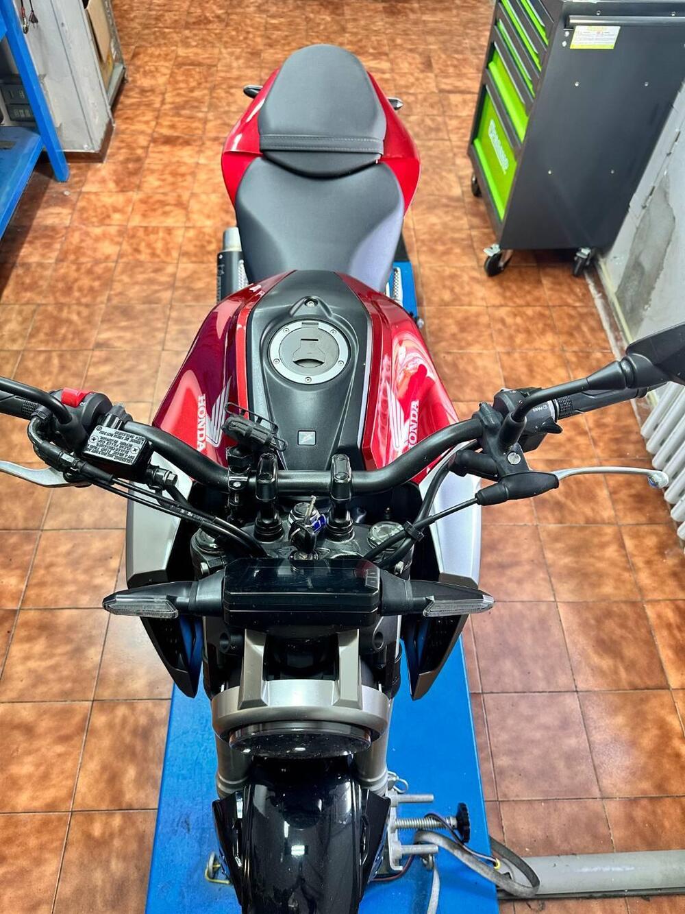 Honda CB 125 R (2018 - 20) (9)