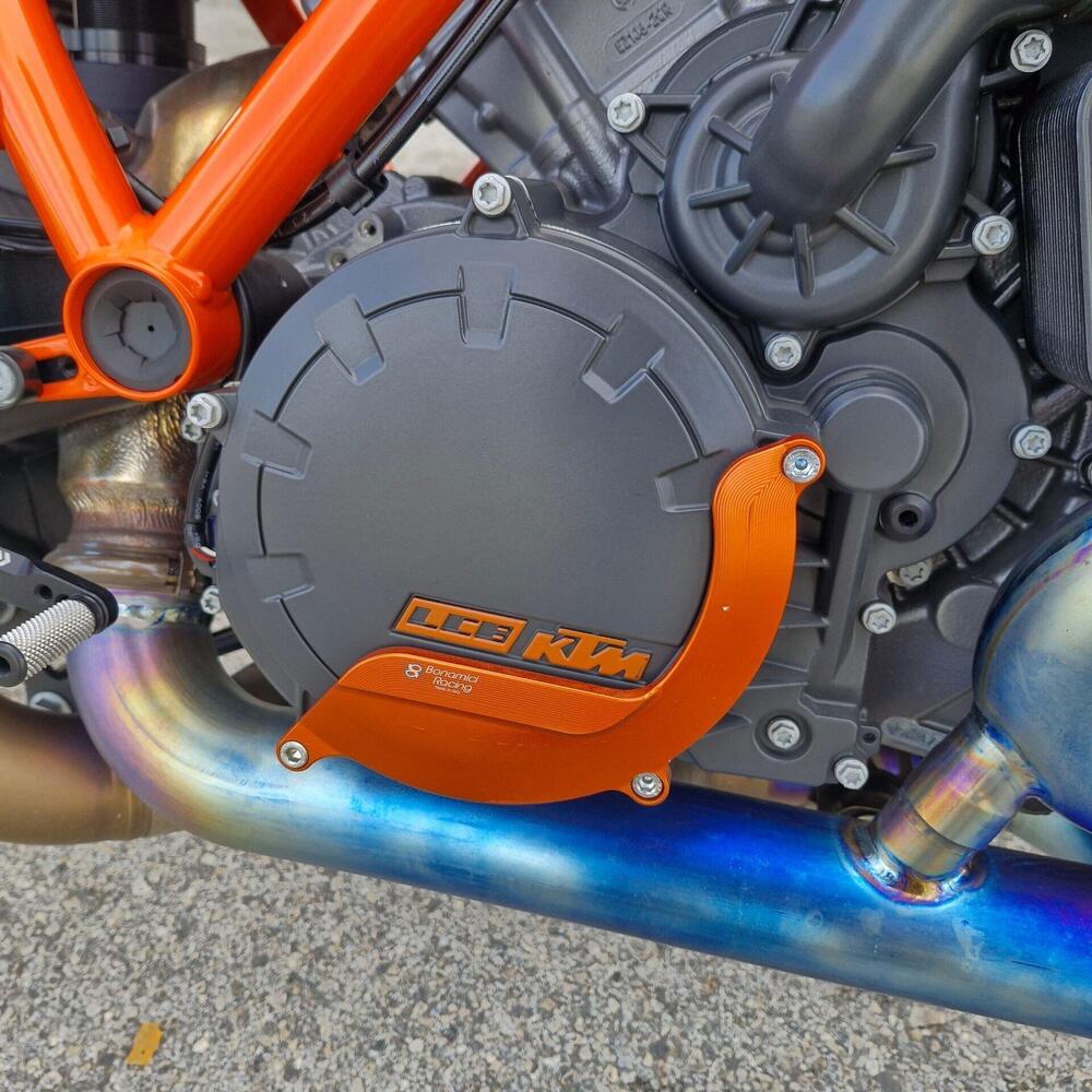 KTM 1290 Super Duke RR (2023) (14)