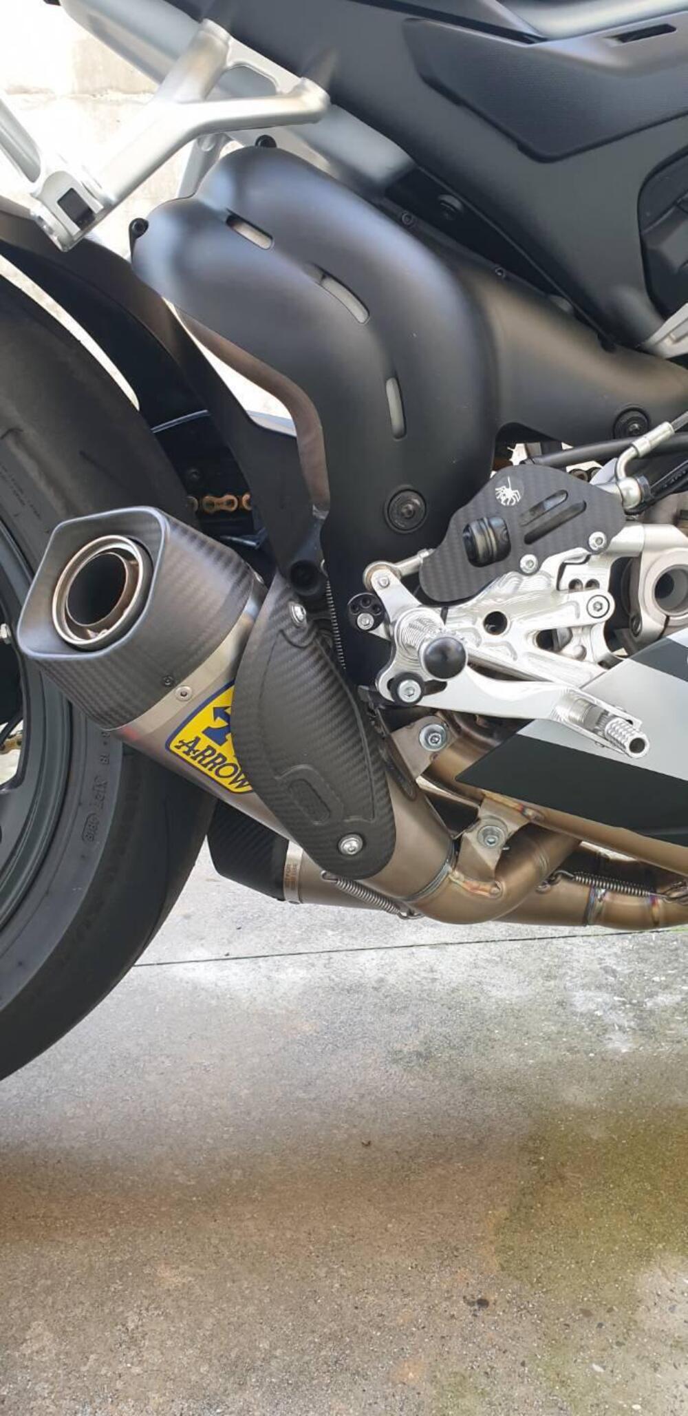 Ducati Panigale V4 S 1100 Corse (2019) (7)