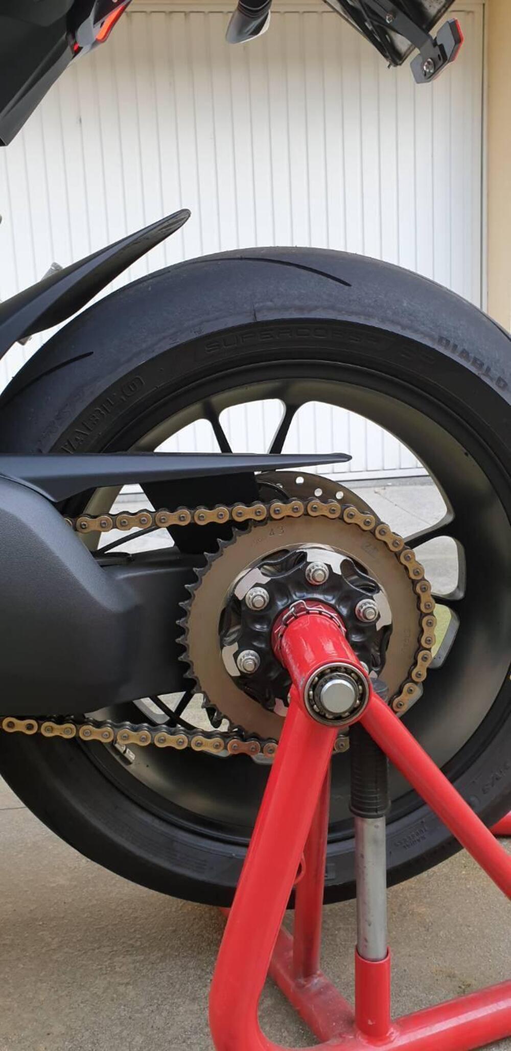 Ducati Panigale V4 S 1100 Corse (2019) (10)