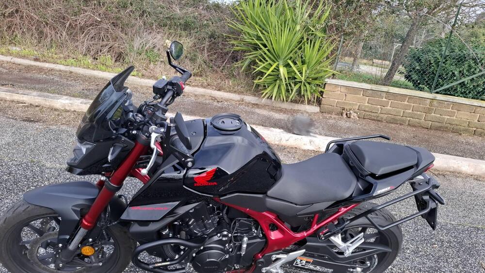 Honda CB 750 Hornet (2023 - 24) (2)