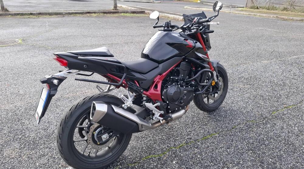 Honda CB 750 Hornet (2023 - 24) (6)