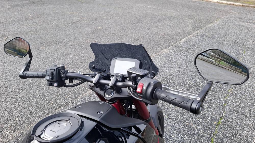 Honda CB 750 Hornet (2023 - 24) (7)