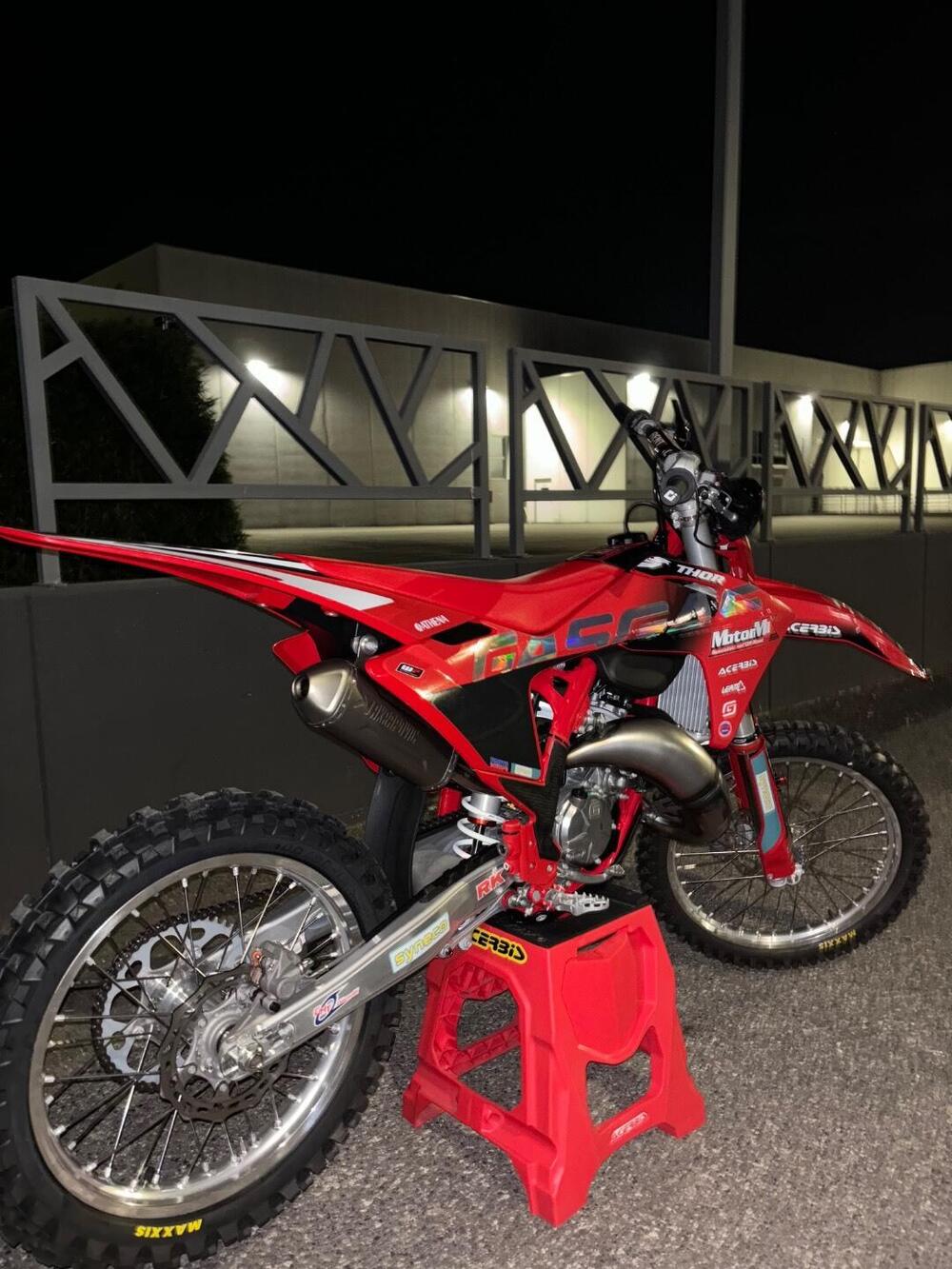 GASGAS MC 125 (2025) (2)