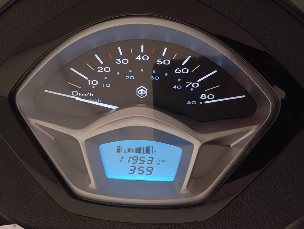 Piaggio Liberty 50 3V S (2021 - 24) (10)