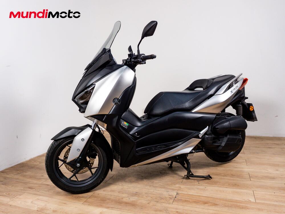 Yamaha X-Max 125 Iron Max ABS (2016) (8)