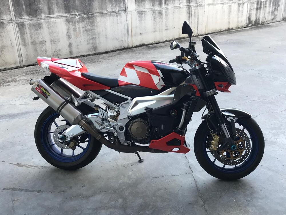 Aprilia Tuono 1000 R (2006 - 10) (4)