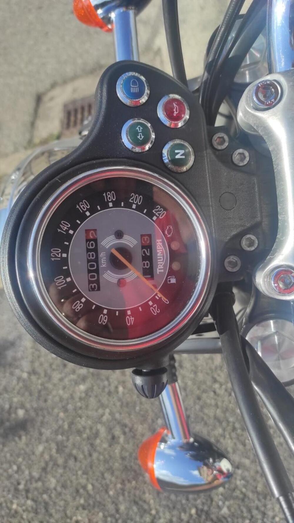 Triumph Bonneville (2007 - 16) (12)