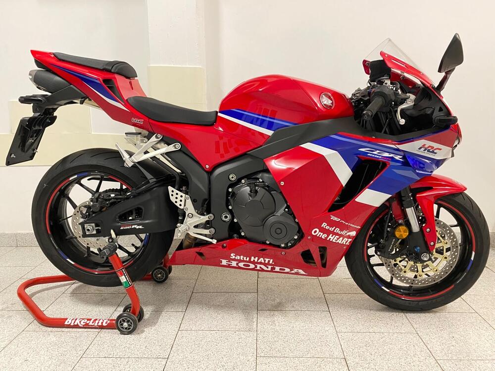Honda CBR 600 RR (2024 - 26)