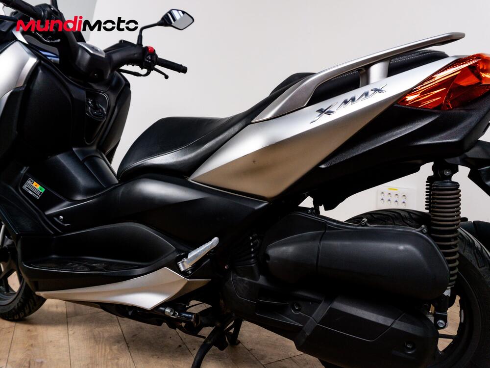 Yamaha X-Max 125 Iron Max ABS (2016) (10)