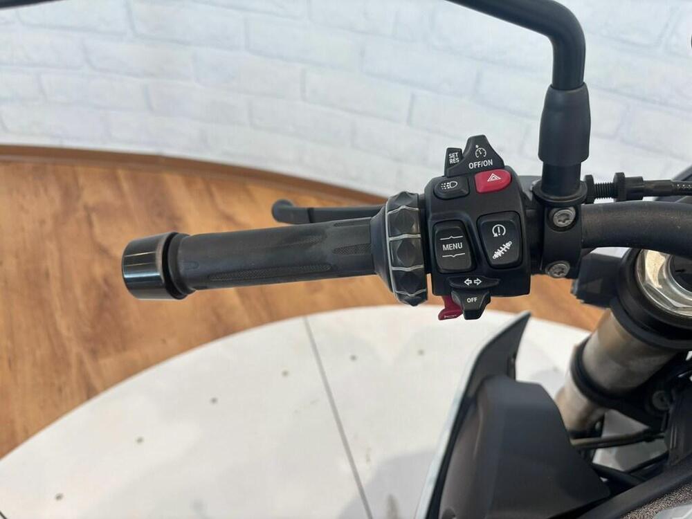 Bmw S 1000 R (2021 - 24) (6)