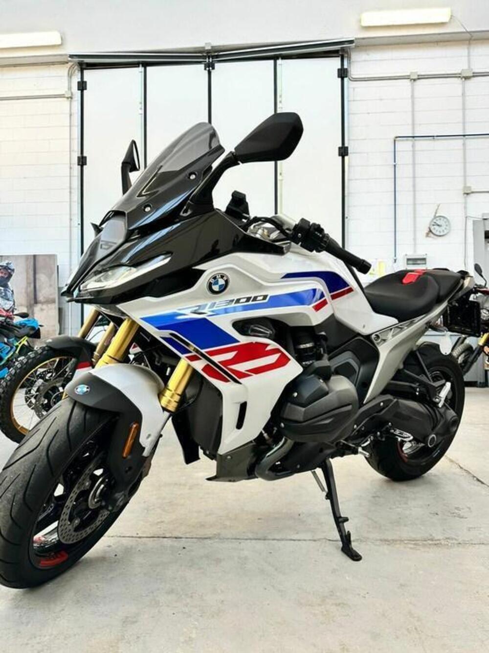 Bmw R 1300 RS (2026) (2)